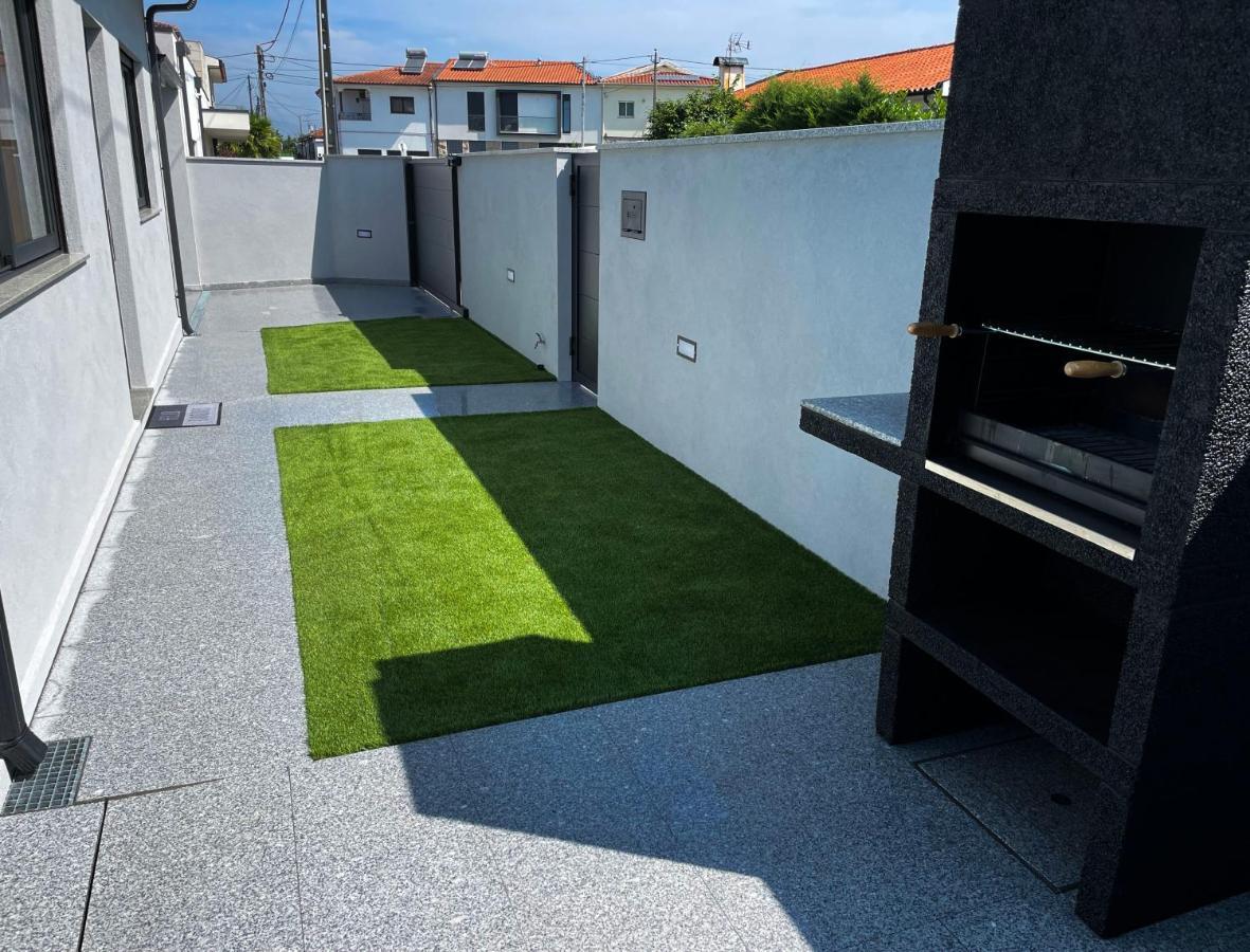 House 9 Guimaraes Villa Exterior photo